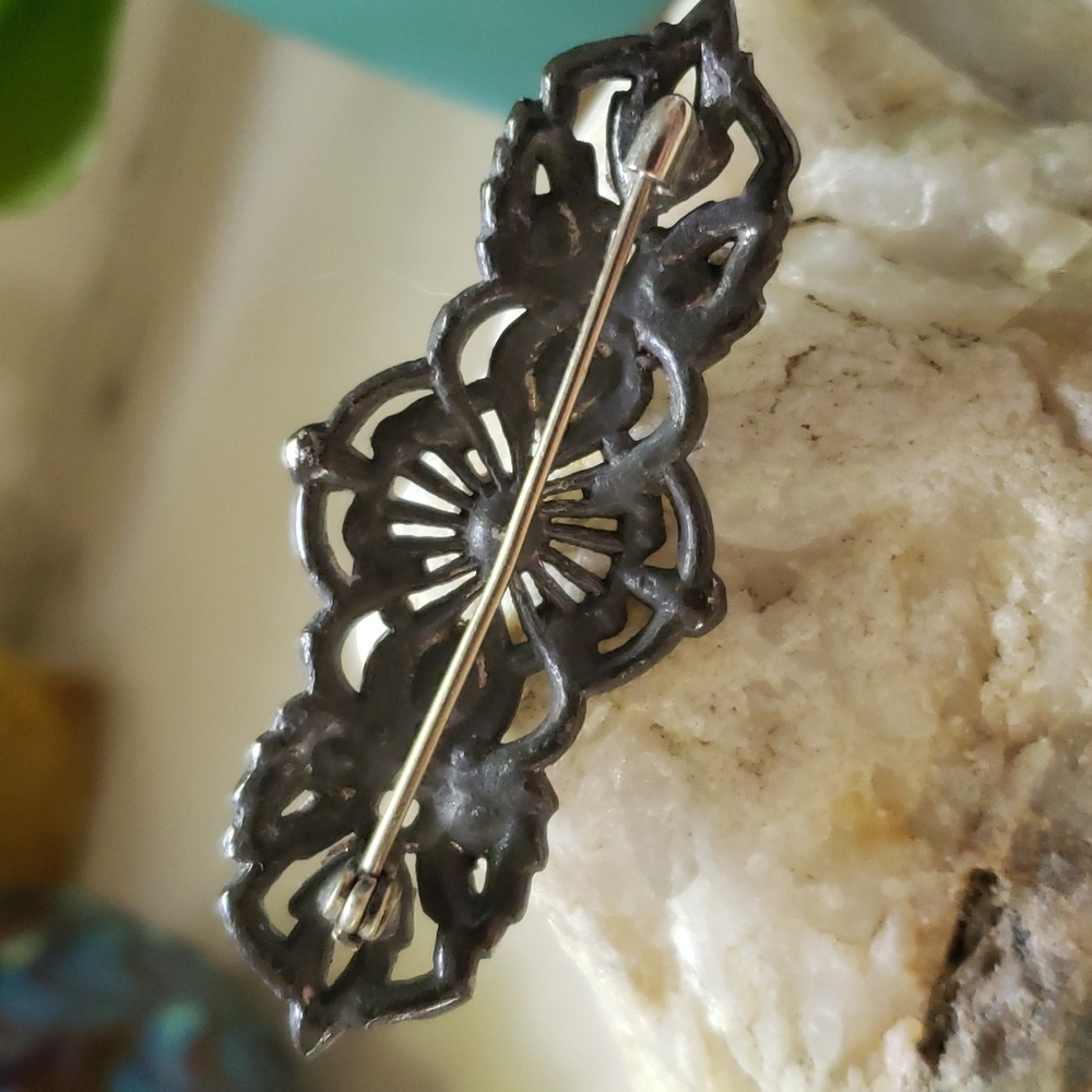 Vintage Rhinestone Brooch Pin - Picture 3 of 3